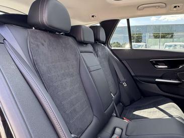 Mercedes Classe C 200 AMG Line — photo 17
