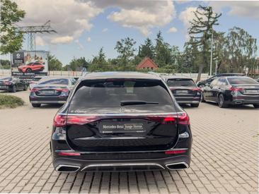 Mercedes Classe E Break 200 AMG Line — photo 5