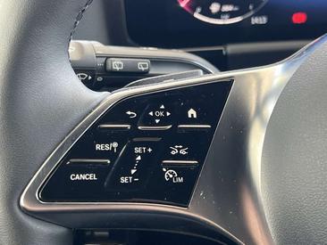 Mercedes GLA 200 — photo 13