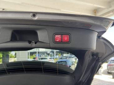 Mercedes GLA 200 — photo 21