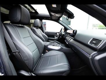 Mercedes GLE 400 Night Edition — photo 26