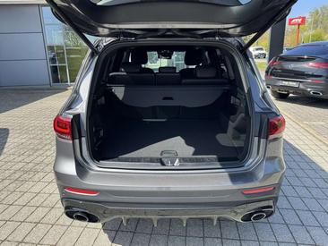 Mercedes GLB 35 AMG 35 — photo 19