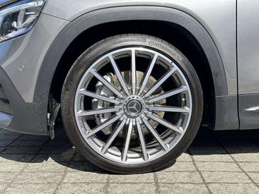 Mercedes GLB 35 AMG 35 — photo 20