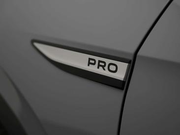Volkswagen ID.4 Pro — photo 13