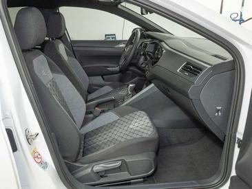 Volkswagen Taigo R-Line — photo 6