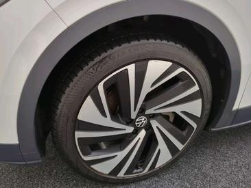 Volkswagen ID.4 — photo 11