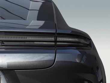 Porsche Panamera III 4S E-Hybrid — photo 9