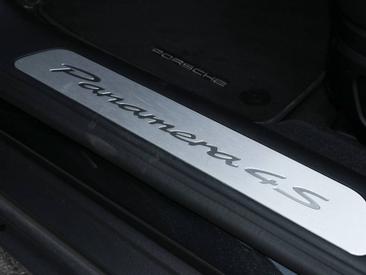Porsche Panamera III 4S E-Hybrid — photo 30