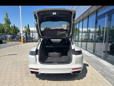 Porsche Panamera II ph2 Turbo S E-Hybrid — photo 11