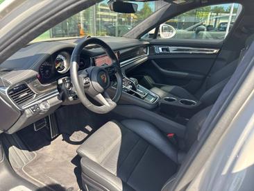 Porsche Panamera II ph2 Turbo S E-Hybrid — photo 12