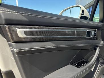 Porsche Panamera II ph2 Turbo S E-Hybrid — photo 16
