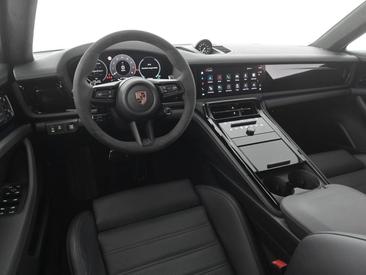 Porsche Panamera III GTS — photo 13
