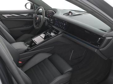 Porsche Panamera III GTS — photo 20