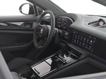 Porsche Panamera III GTS — photo 25