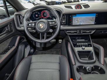 Porsche Cayenne III GTS Coupé — photo 15