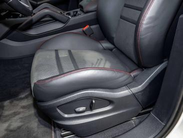 Porsche Cayenne III GTS Coupé — photo 22
