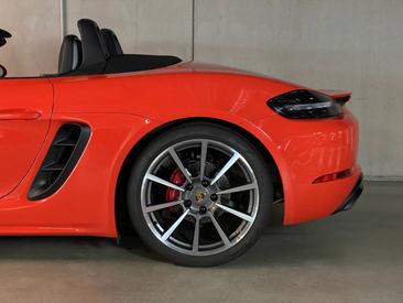 Porsche 718 type 982 Boxster GTS — photo 12