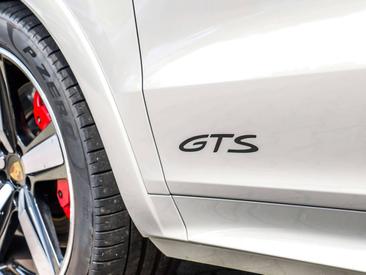 Porsche Cayenne III GTS Coupé — photo 27