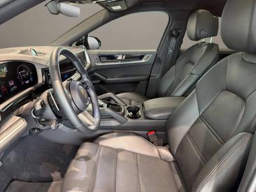 Porsche Cayenne III S E-Hybrid Coupé — photo 11