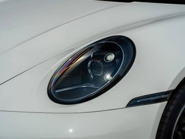Porsche 992 I Targa 4S — photo 11
