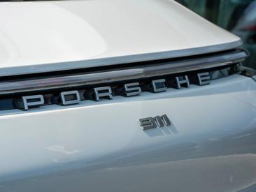 Porsche 992 I Targa 4S — photo 12