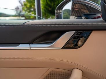 Porsche 992 I Targa 4S — photo 23