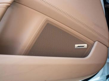 Porsche 992 I Targa 4S — photo 25
