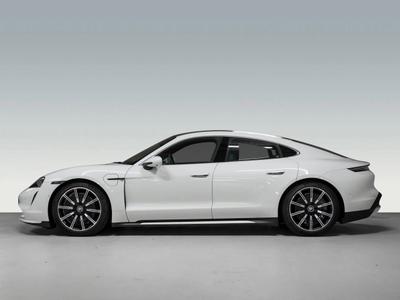 Porsche Taycan Turbo