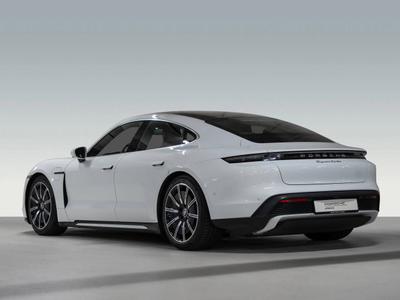 Porsche Taycan Turbo