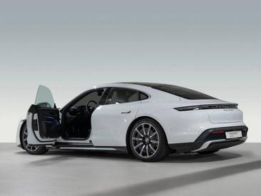 Porsche Taycan Turbo — photo 5