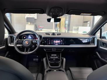 Porsche Cayenne III E-Hybrid Coupé — photo 15