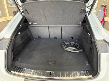 Porsche Cayenne III E-Hybrid Coupé — photo 31