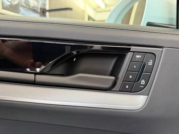 Porsche Cayenne III E-Hybrid Coupé — photo 36