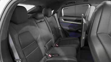 Porsche Cayenne III GTS Coupé — photo 13