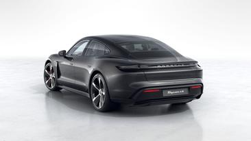 Porsche Taycan 4S — photo 3