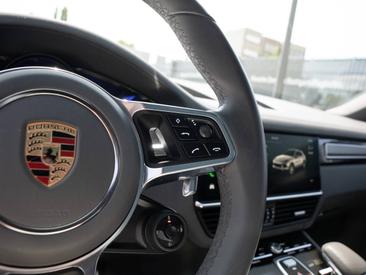 Porsche Cayenne III S Coupé Platinum Edition — photo 28