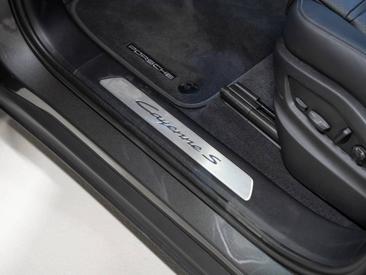 Porsche Cayenne III S E-Hybrid Coupé — photo 22