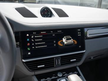 Porsche Cayenne III S Coupé Platinum Edition — photo 30