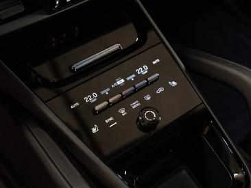 Porsche Cayenne III S E-Hybrid Coupé — photo 25