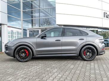 Porsche Cayenne III GTS Coupé — photo 2