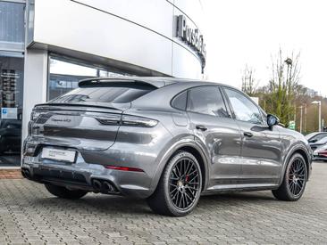 Porsche Cayenne III GTS Coupé — photo 5