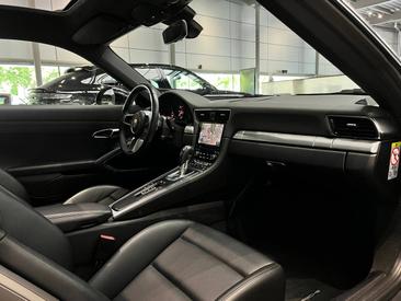 Porsche 991 II Carrera — photo 19