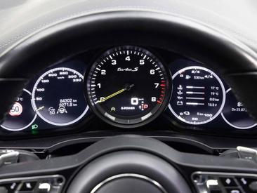 Porsche Cayenne III Turbo S E-Hybrid — photo 18