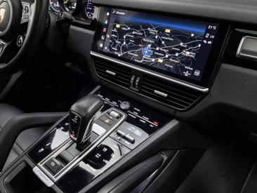 Porsche Cayenne III Turbo S E-Hybrid — photo 19