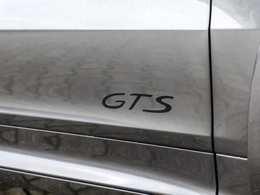 Porsche Cayenne III GTS Coupé — photo 29