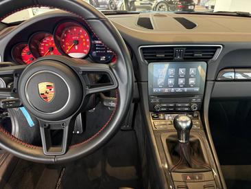 Porsche 991 II GT3 — photo 17