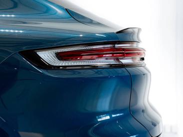 Porsche Cayenne III E-Hybrid Coupé — photo 9