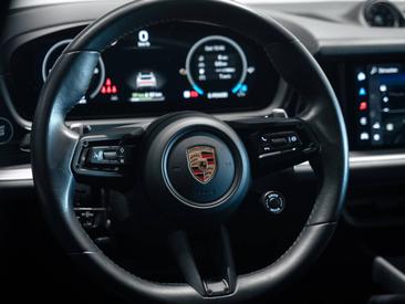 Porsche Cayenne III E-Hybrid Coupé — photo 18