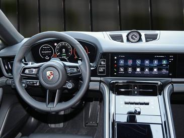 Porsche Panamera III 4 E-Hybrid — photo 13