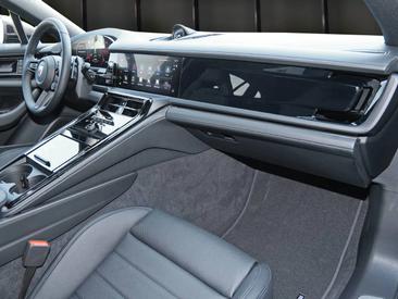 Porsche Panamera III 4 E-Hybrid — photo 20